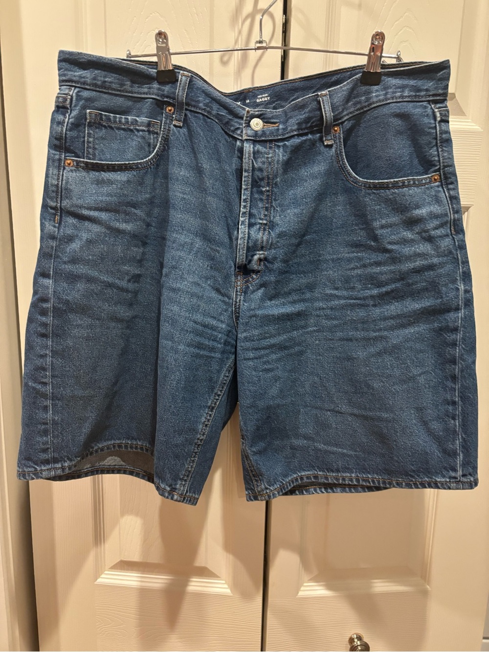 Old Navy Women’s Classic Blue Denim Shorts